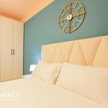 Miku Apartment - Vibrant 1Bd Apartment At Olympic Residence Тирана Экстерьер фото