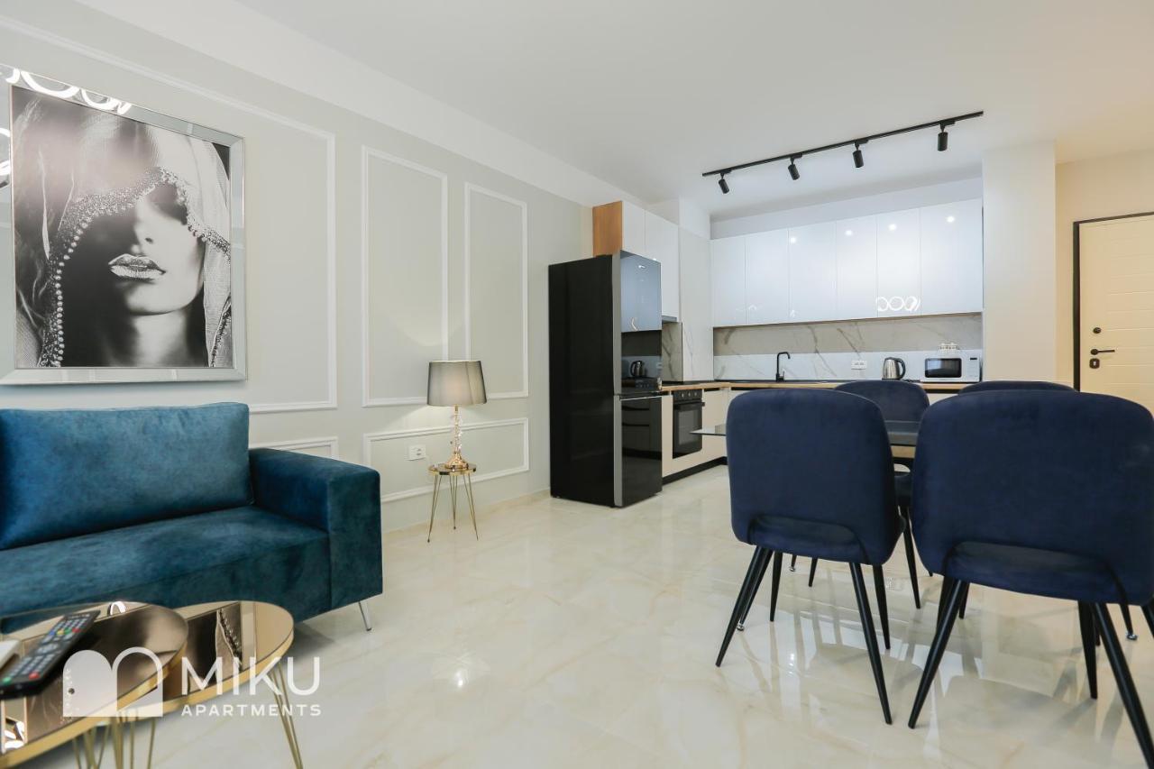 Miku Apartment - Vibrant 1Bd Apartment At Olympic Residence Тирана Экстерьер фото