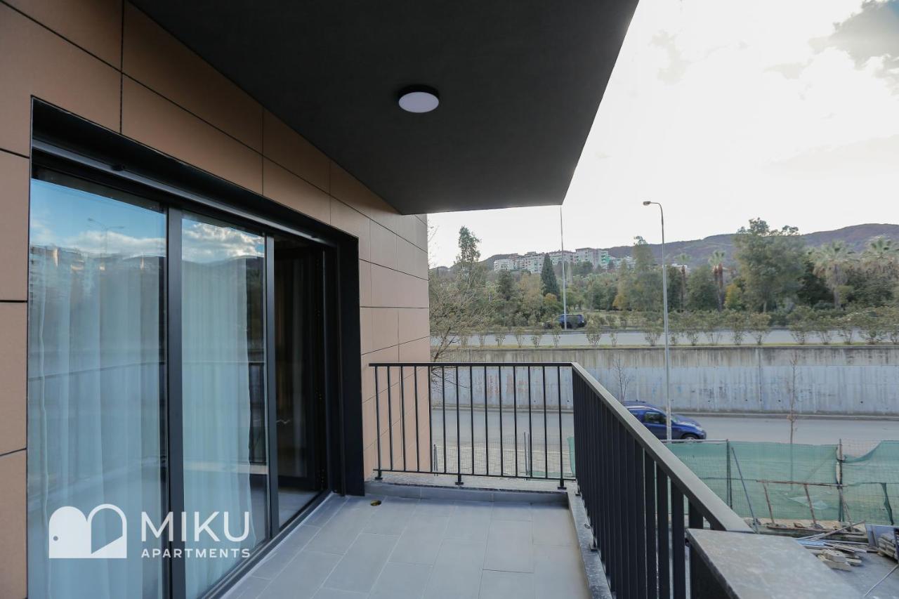 Miku Apartment - Vibrant 1Bd Apartment At Olympic Residence Тирана Экстерьер фото