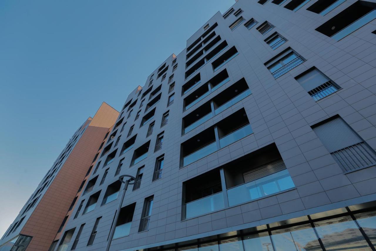 Miku Apartment - Vibrant 1Bd Apartment At Olympic Residence Тирана Экстерьер фото