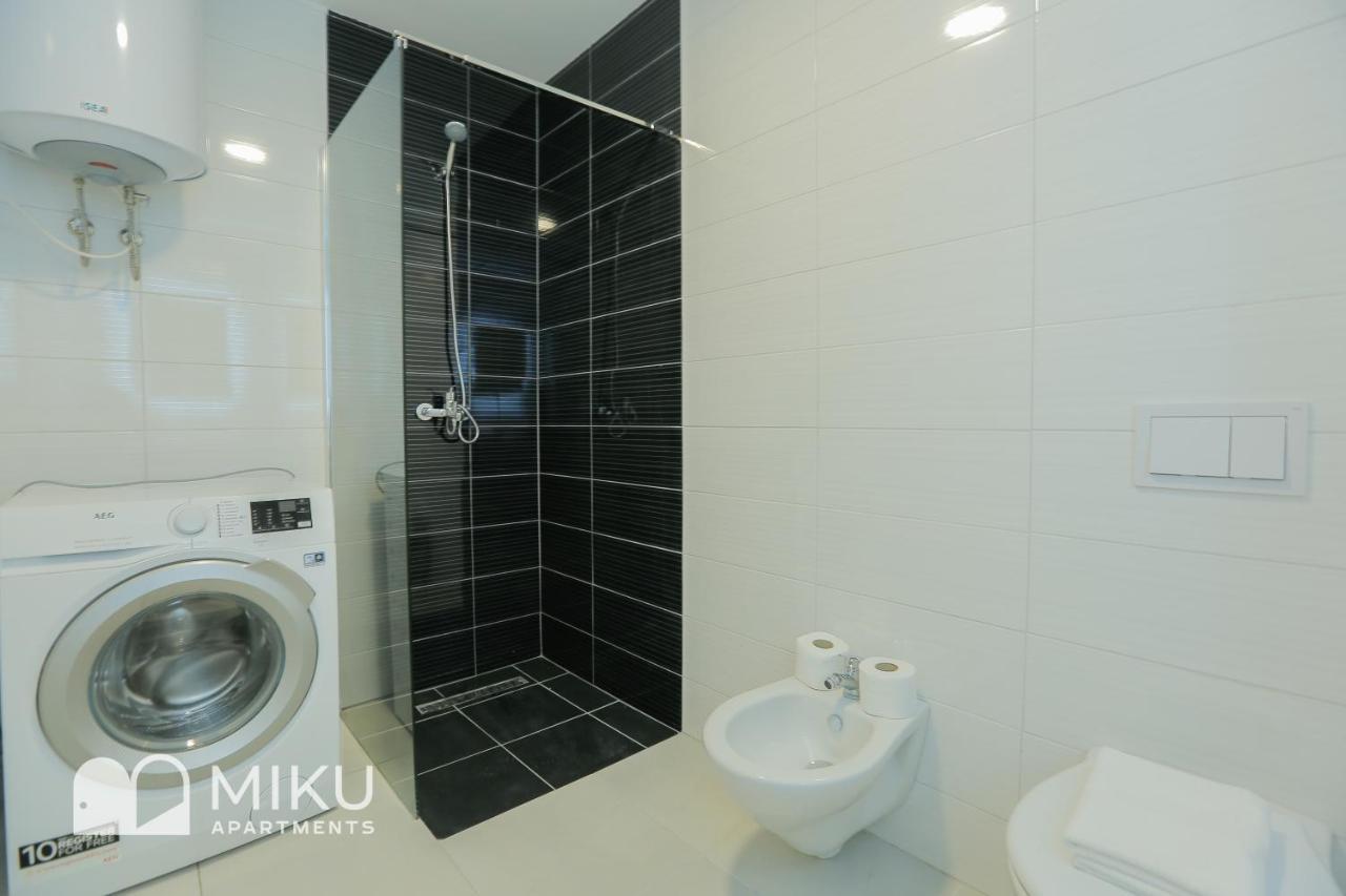 Miku Apartment - Vibrant 1Bd Apartment At Olympic Residence Тирана Экстерьер фото
