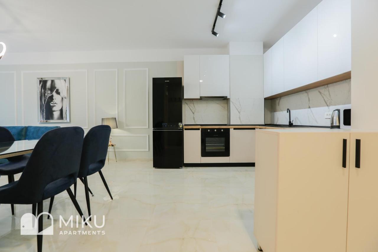 Miku Apartment - Vibrant 1Bd Apartment At Olympic Residence Тирана Экстерьер фото
